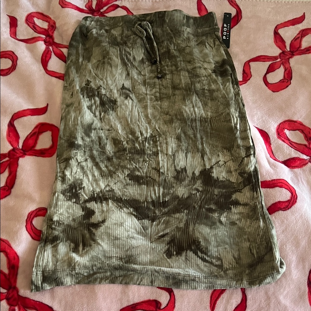 Olive Tie-Dye Pencil Skirt
